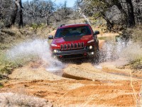 Jeep Cherokee photo