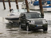 Jeep Cherokee 2008 photo