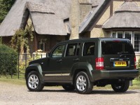Jeep Cherokee 2008 photo