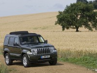 Jeep Cherokee 2008 photo