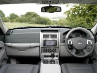 Jeep Cherokee 2008 photo